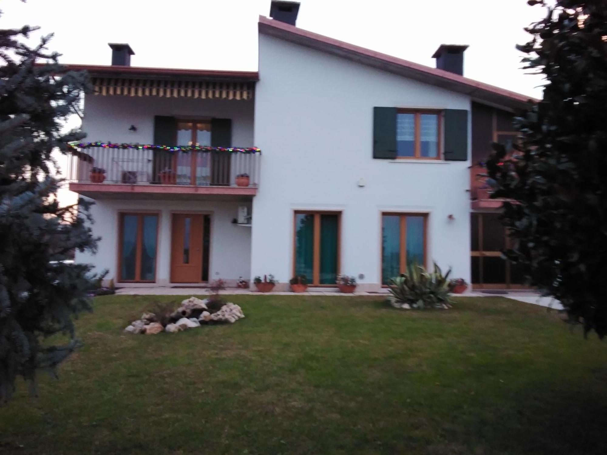 B&B Carmen Biondani Pescantina Eksteriør billede