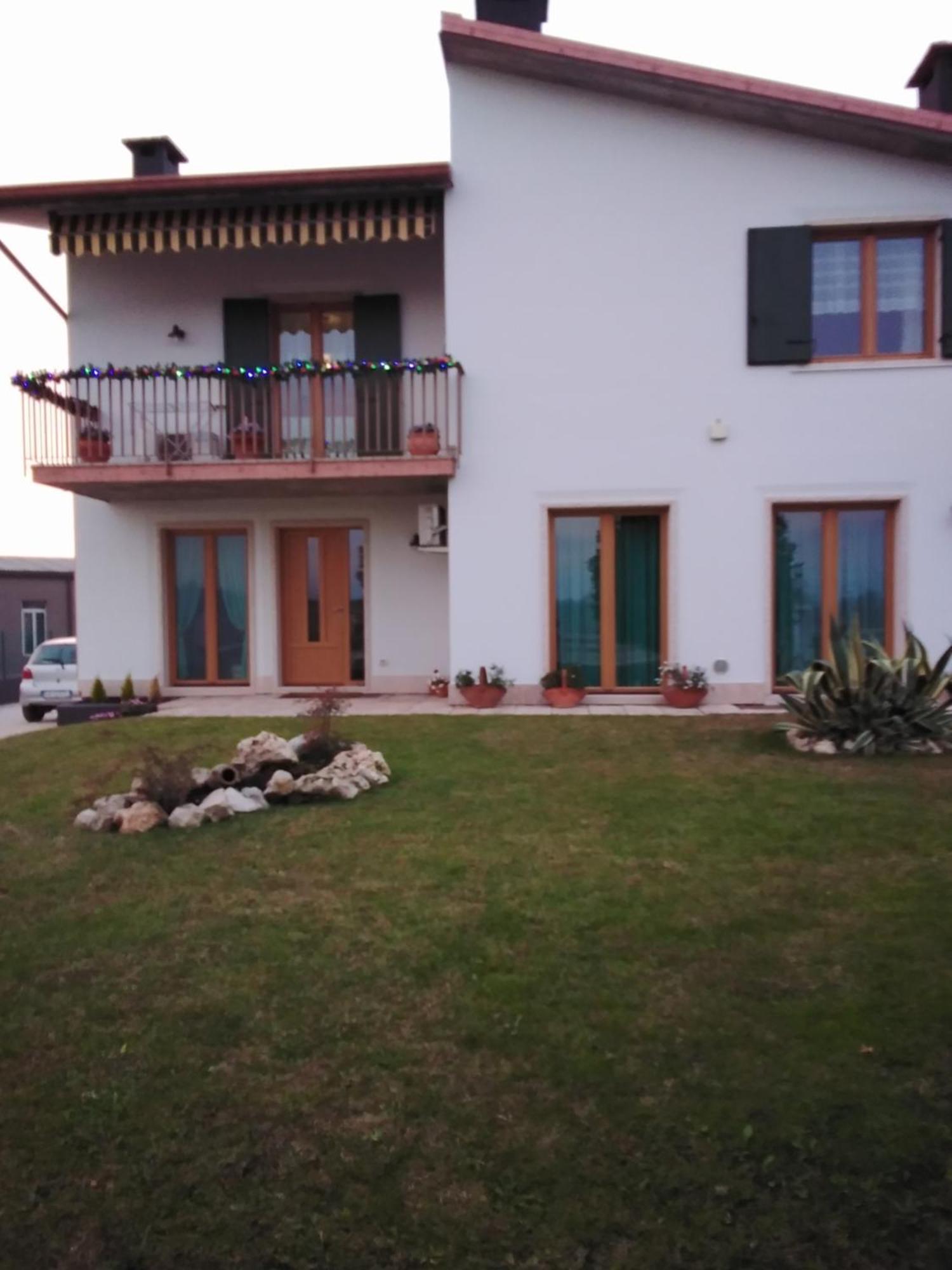 B&B Carmen Biondani Pescantina Eksteriør billede